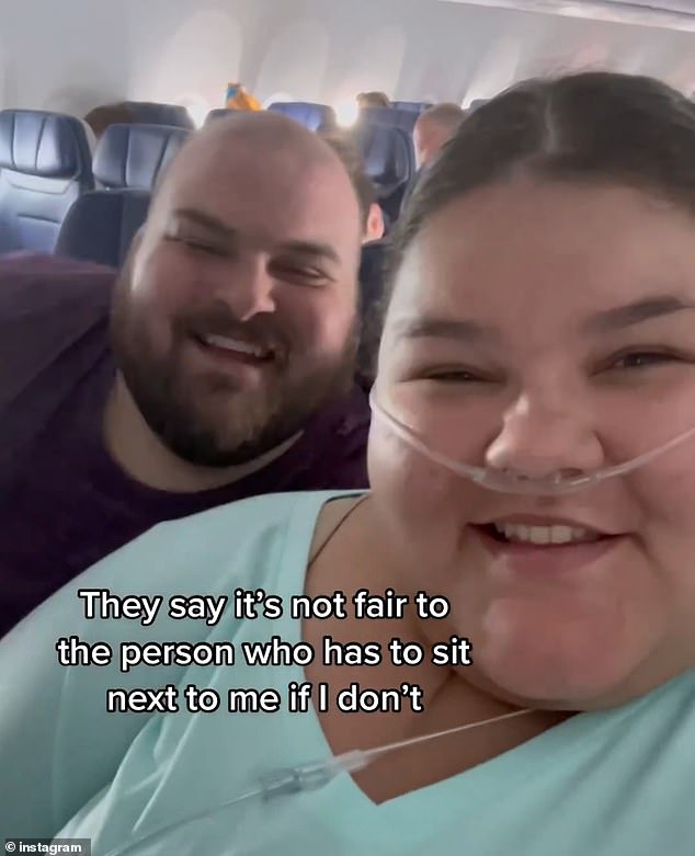 plus-size-influencer-demands-free-seats-on-plane-0