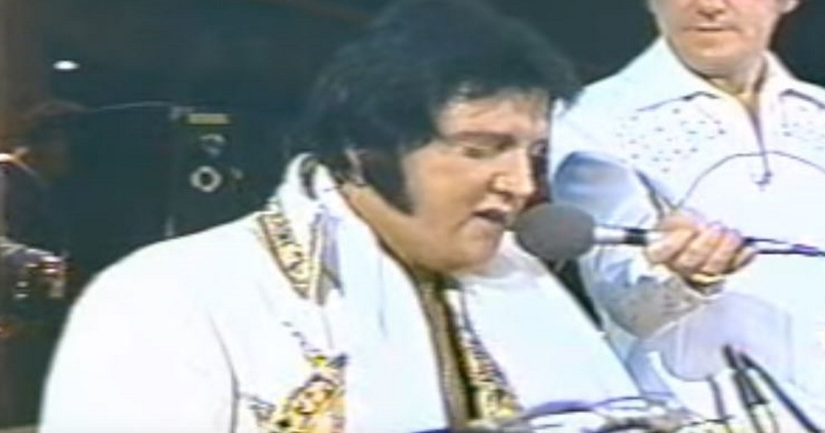 Elvis Final Performance Feat